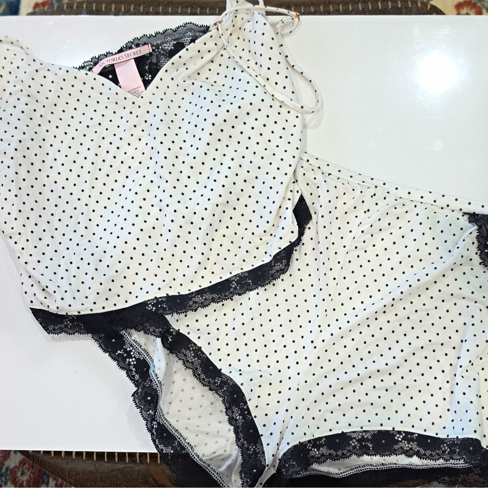S Victoria's Secret Lace Boyshort Panties and top Polka Dot White/Black NWT